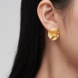 Radiant Pleated Disc Earrings | Fiore Di Perle