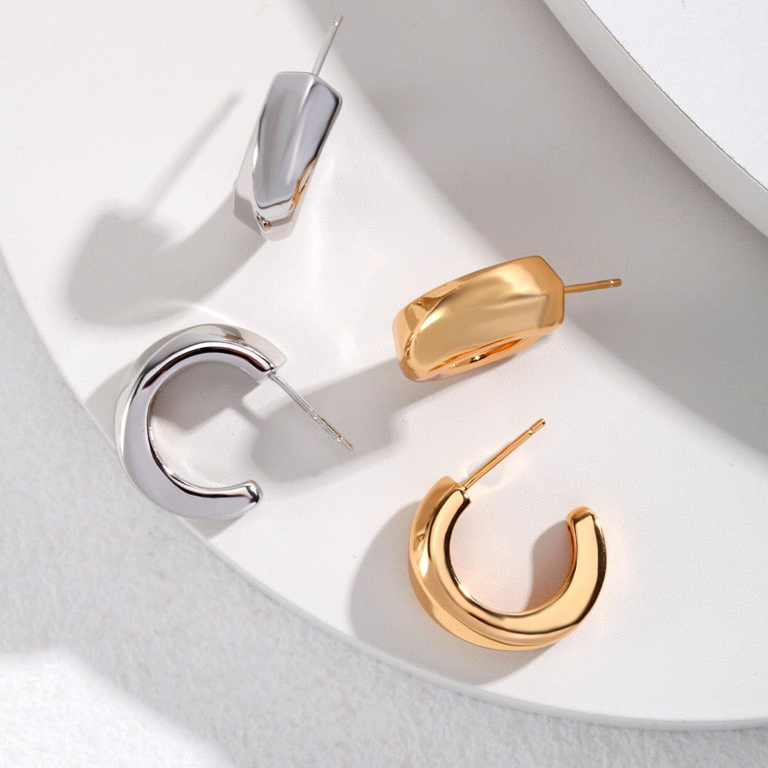 Luxe Arc Hoop Earrings | Fiore Di Perle